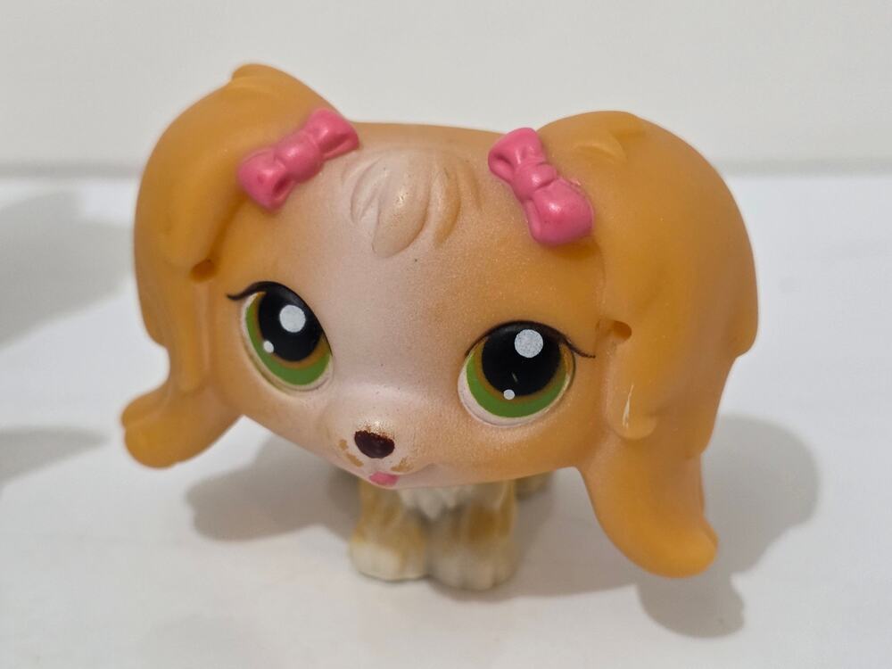 Hasbro Littlest Pet Shop #79 Maltese Dog 2004